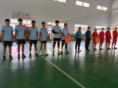 Tham gia Giải bóng chuyền ĐH TDTT xã Minh Thạnh năm 2025