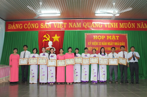 nhn_khen_500