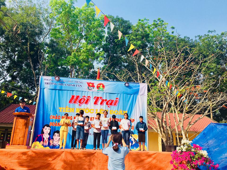 trao giải 1
