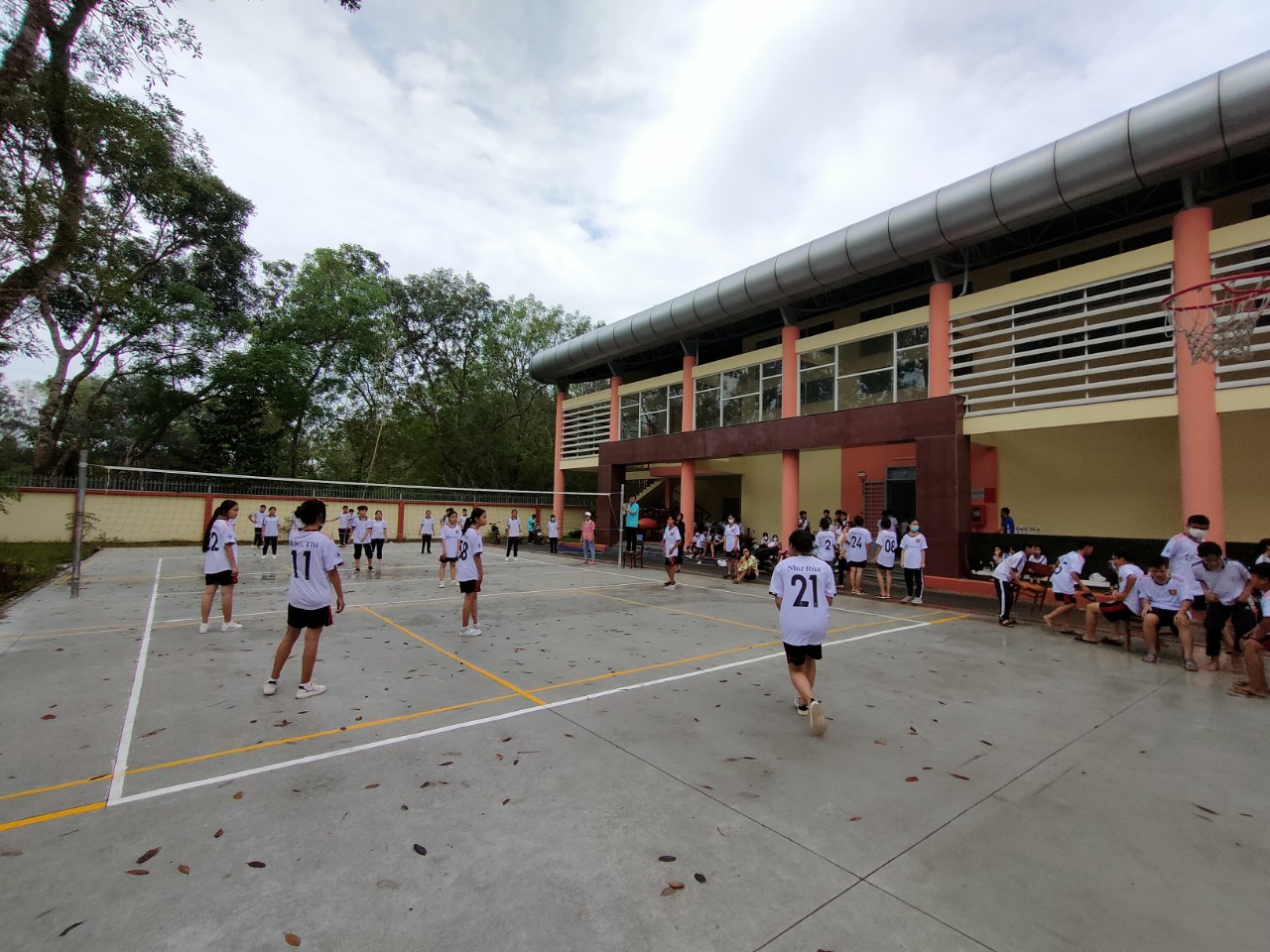 bong chuyen 1