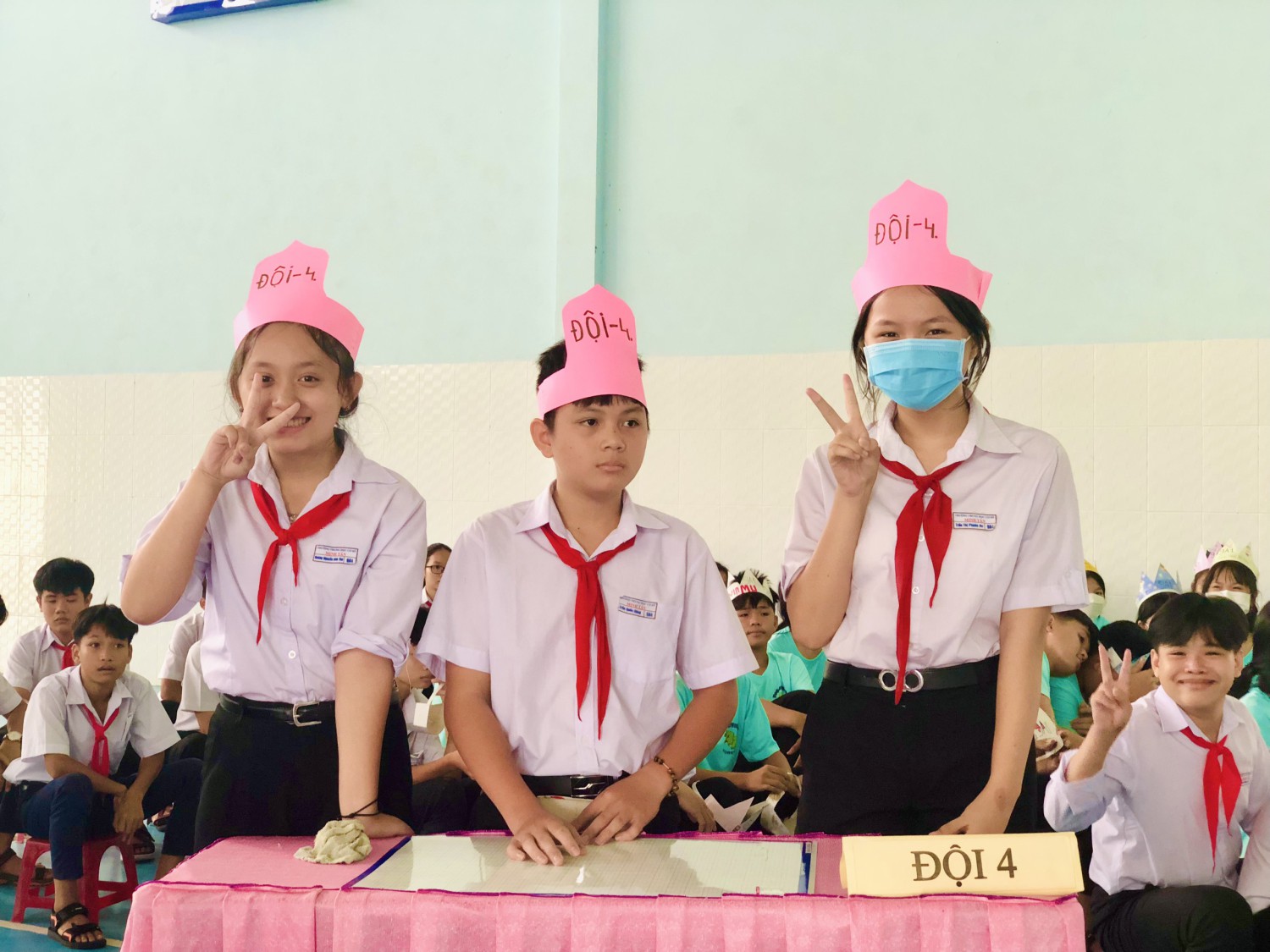 ĐỘI 4 - LỚP 9A4